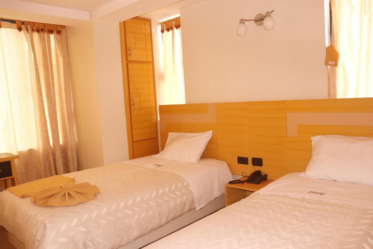 Hotel Golden Coral Tulcan Ngoại thất bức ảnh